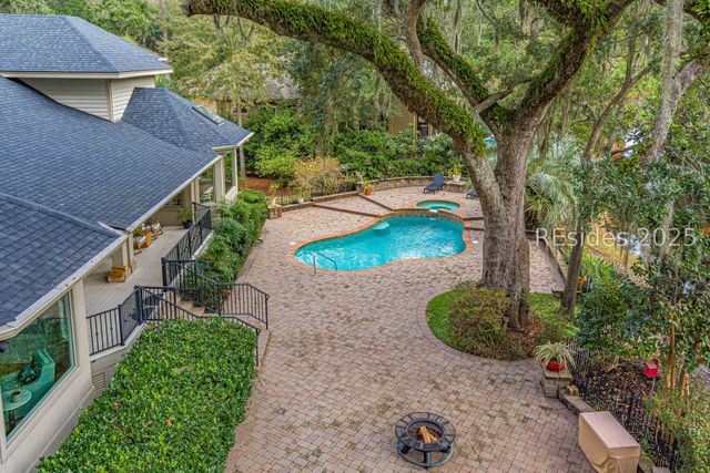 357 Long Cove Dr, Hilton Head Island, SC 29928
