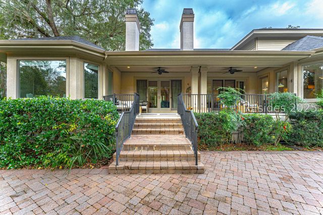 357 Long Cove Dr, Hilton Head Island, SC 29928