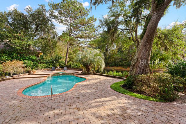 357 Long Cove Dr, Hilton Head Island, SC 29928