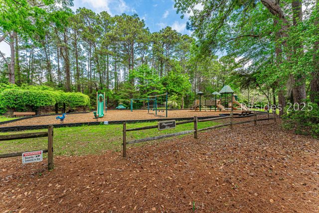 357 Long Cove Dr, Hilton Head Island, SC 29928