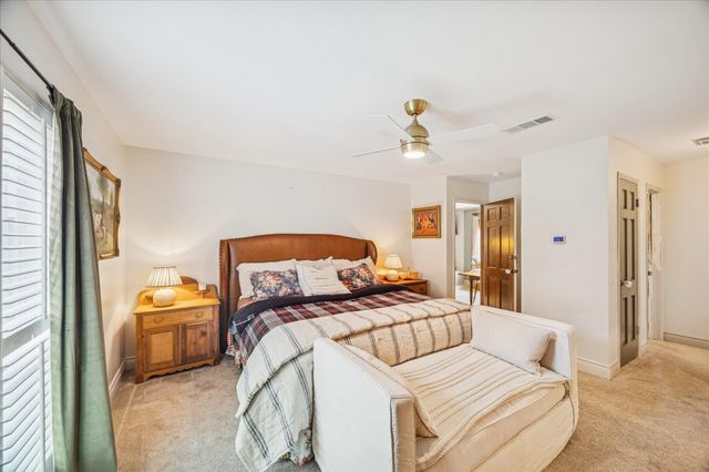 660 Louisiana Park, Conroe, TX 77302