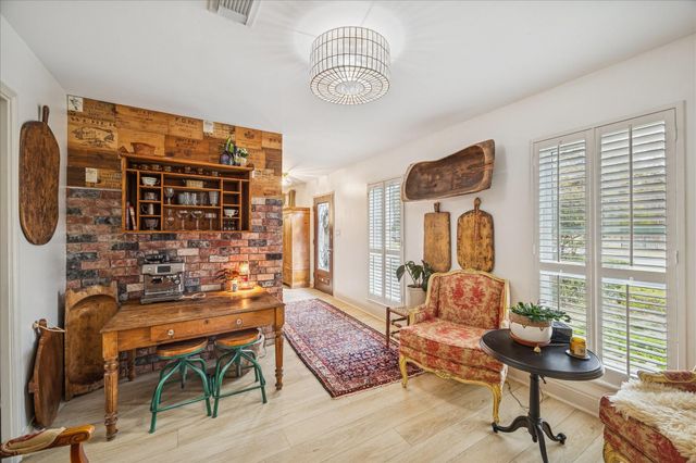 660 Louisiana Park, Conroe, TX 77302