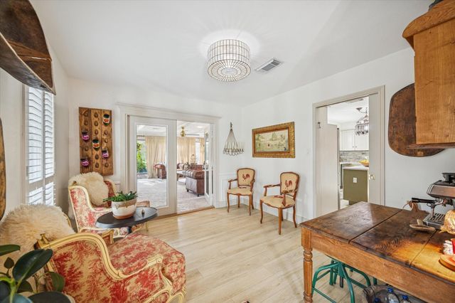 660 Louisiana Park, Conroe, TX 77302