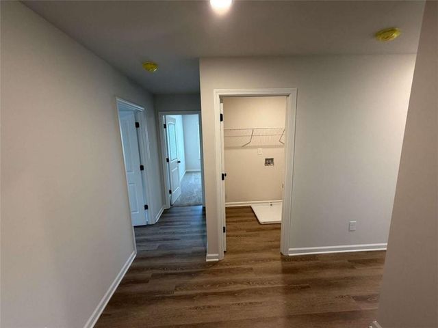 6454 Plantation Station Dr, Lula, GA 30554