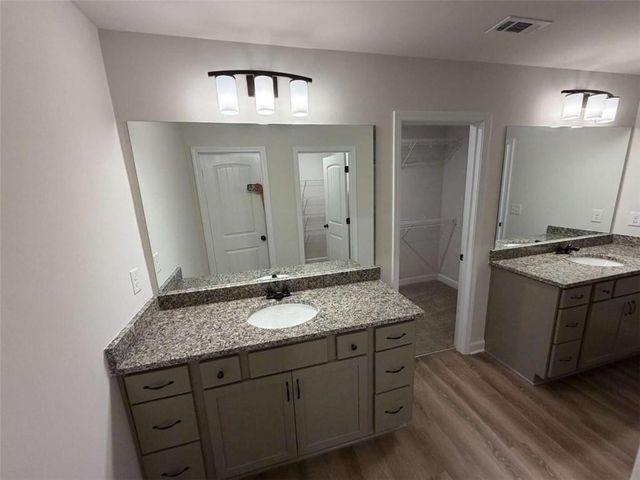 6454 Plantation Station Dr, Lula, GA 30554