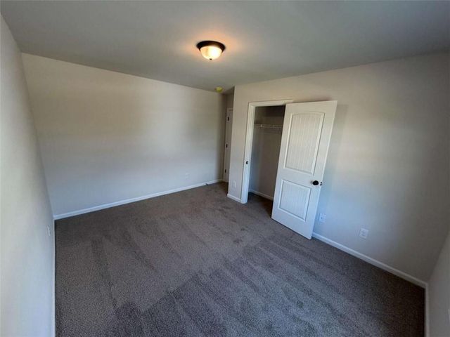 6454 Plantation Station Dr, Lula, GA 30554