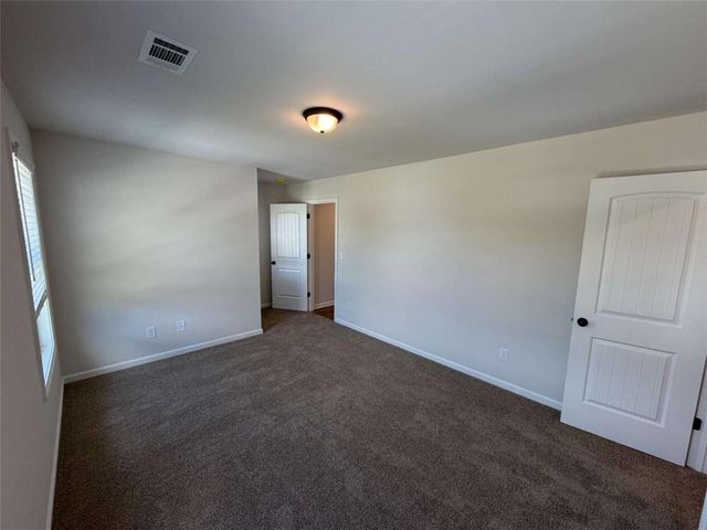 6454 Plantation Station Dr, Lula, GA 30554