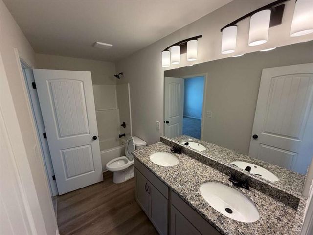 6454 Plantation Station Dr, Lula, GA 30554