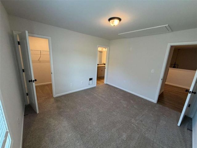 6454 Plantation Station Dr, Lula, GA 30554