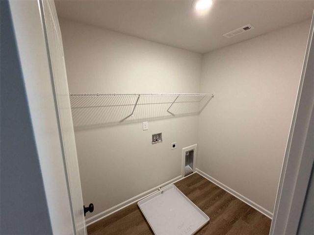 6454 Plantation Station Dr, Lula, GA 30554