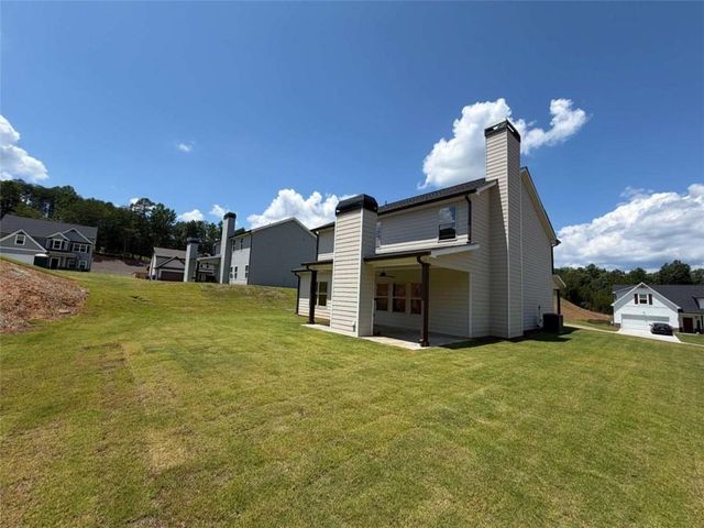 6454 Plantation Station Dr, Lula, GA 30554