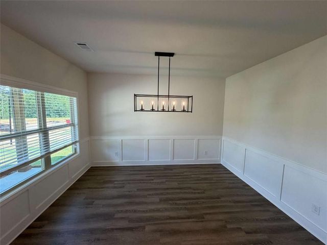 6454 Plantation Station Dr, Lula, GA 30554