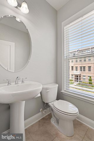 17259 HERRING GULL LN, Dumfries, VA 22026