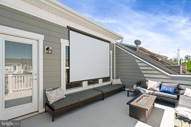 17259 HERRING GULL LN, Dumfries, VA 22026