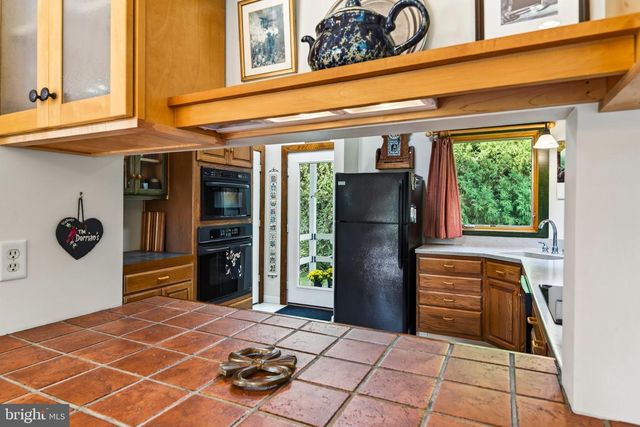 679 SPENCER RD, Avondale, PA 19311