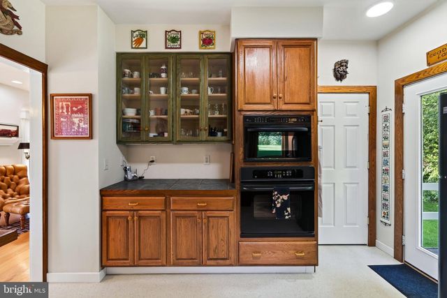 679 SPENCER RD, Avondale, PA 19311