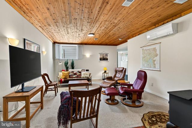 679 SPENCER RD, Avondale, PA 19311