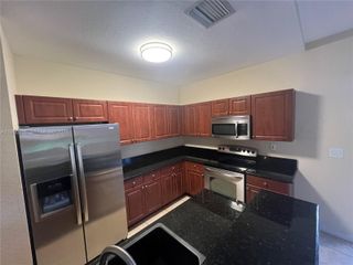 9217 SW 227th St 11, Cutler Bay, FL 33190