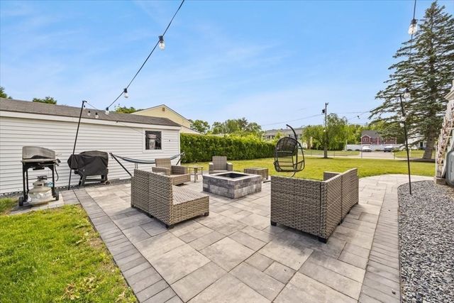 66 Mary Dr, Taunton, MA 02780