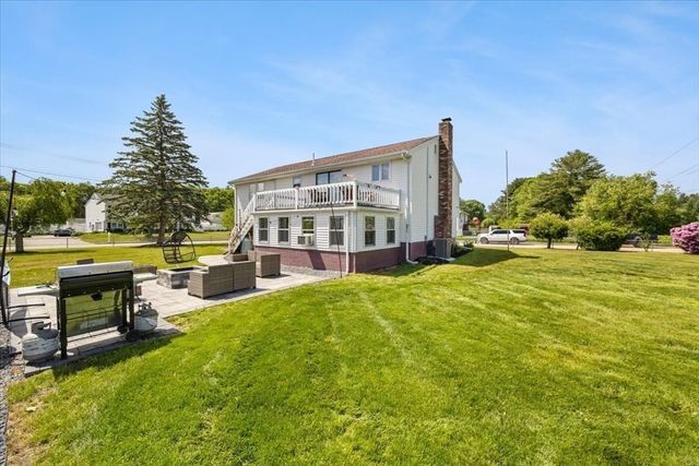 66 Mary Dr, Taunton, MA 02780