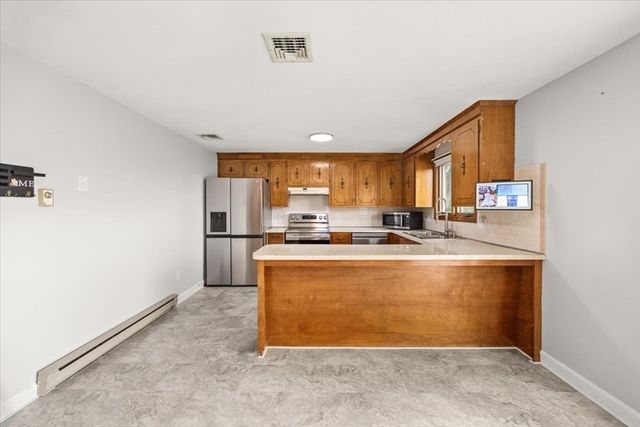 66 Mary Dr, Taunton, MA 02780