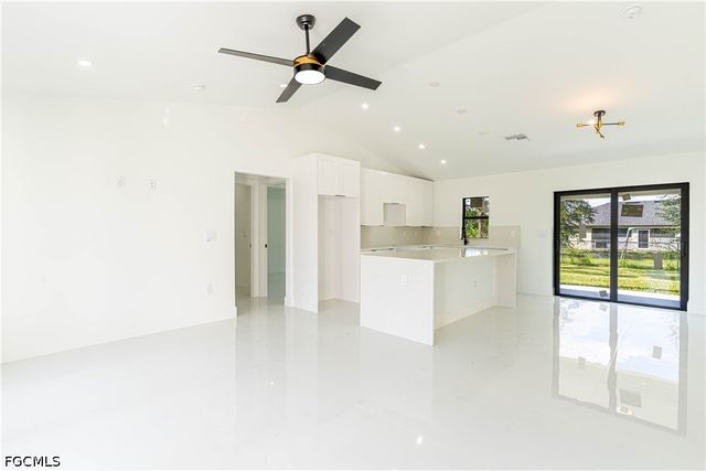 2708 42nd ST W, Lehigh Acres, FL 33971