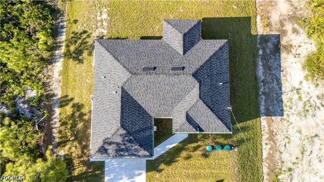 2708 42nd ST W, Lehigh Acres, FL 33971