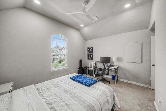 5200 Bradford Green Trail, Flower Mound, TX 75028