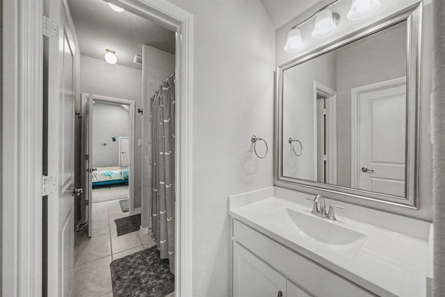 5200 Bradford Green Trail, Flower Mound, TX 75028