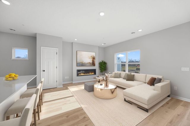 1518 Trellis Lane, West Saint Paul, MN 55118