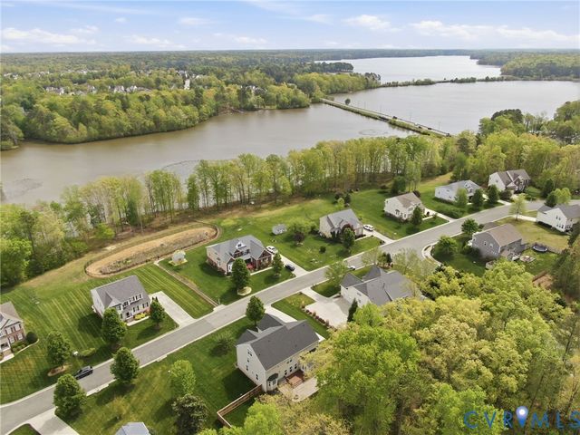 4024 Water Overlook Blvd, Midlothian, VA 23112