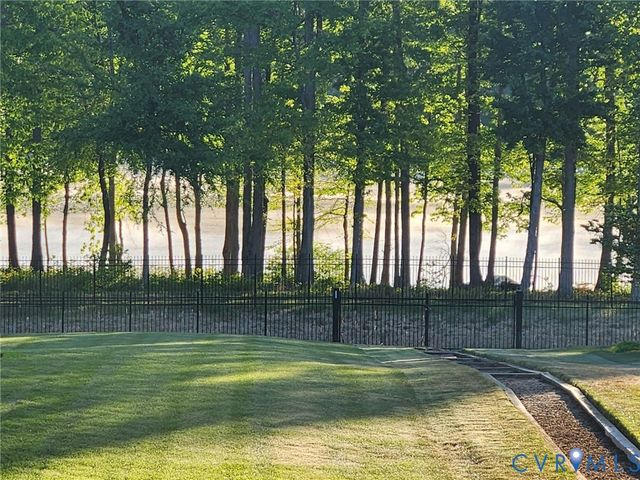 4024 Water Overlook Blvd, Midlothian, VA 23112