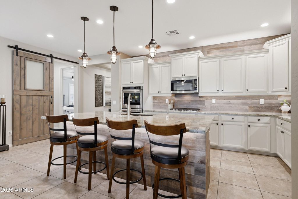 Image 11 of property listing at 16536 S 179TH Lane, Goodyear, AZ 85338