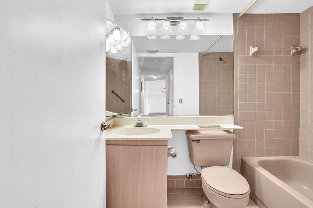 4930 E Sabal Palm Boulevard 409, Tamarac, FL 33319