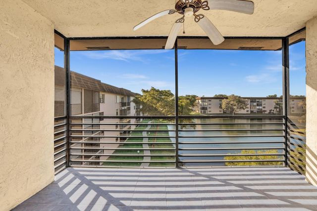 4930 E Sabal Palm Boulevard 409, Tamarac, FL 33319