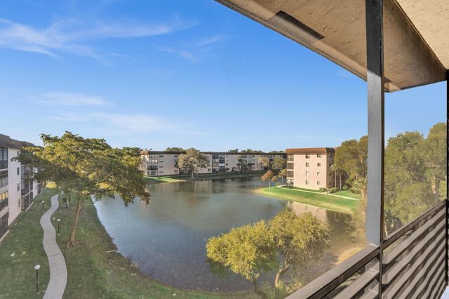 4930 E Sabal Palm Boulevard 409, Tamarac, FL 33319