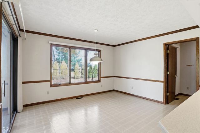 208 Andover Lane, Noblesville, IN 46060