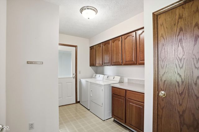 208 Andover Lane, Noblesville, IN 46060