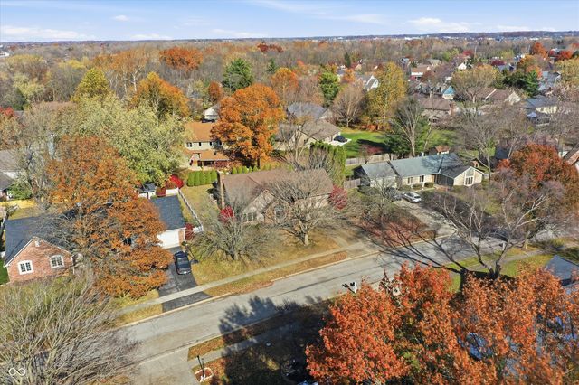 208 Andover Lane, Noblesville, IN 46060