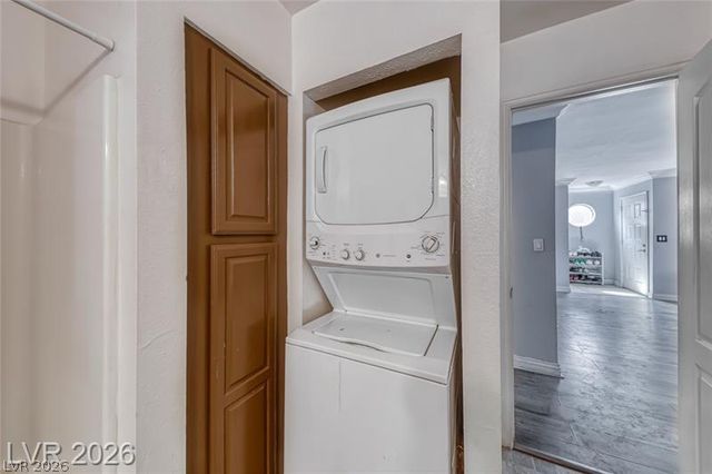 4050 Pacific Harbors Drive 245, Las Vegas, NV 89121