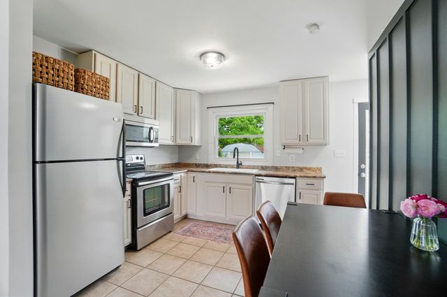 4189 Beechgrove Drive, Grove City, OH 43123