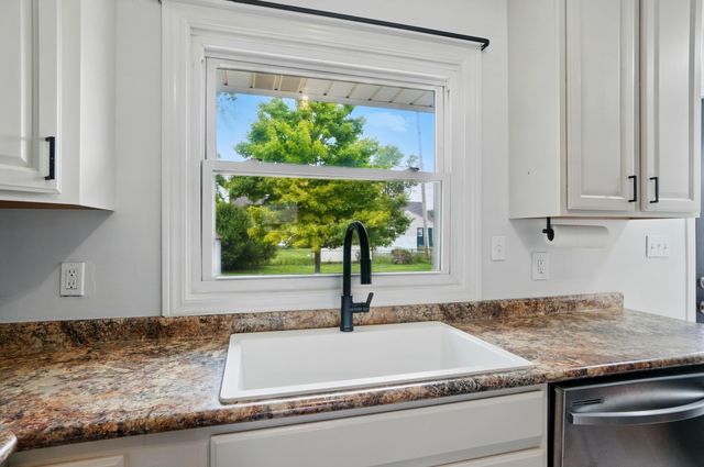 4189 Beechgrove Drive, Grove City, OH 43123