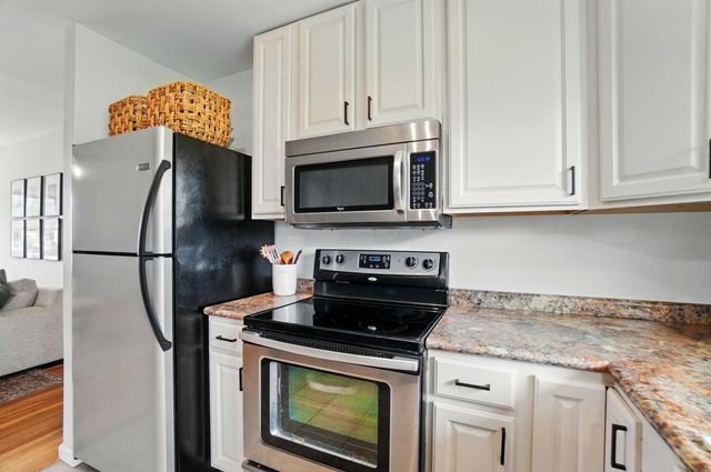 4189 Beechgrove Drive, Grove City, OH 43123