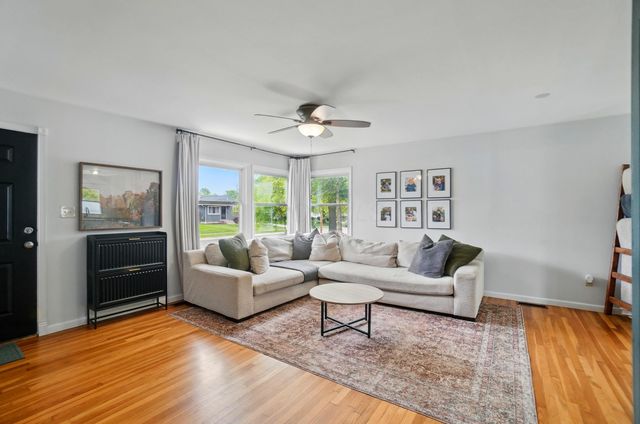 4189 Beechgrove Drive, Grove City, OH 43123