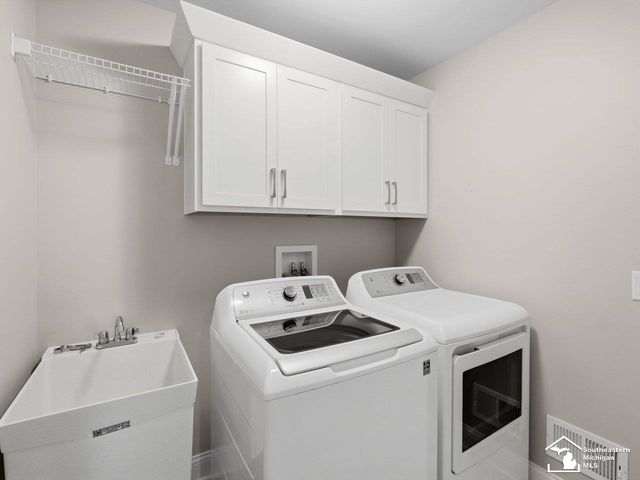 8052 Timber Wood Lane, Bedford Twp, MI 48182