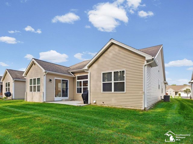 8052 Timber Wood Lane, Bedford Twp, MI 48182