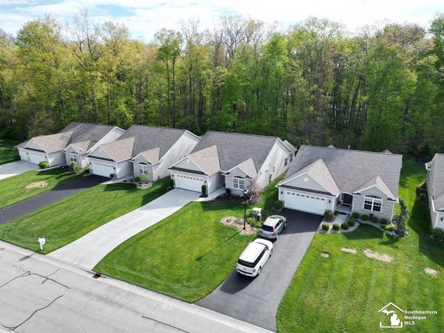 8052 Timber Wood Lane, Bedford Twp, MI 48182