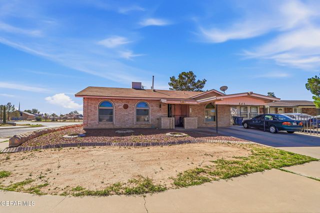 846 BAYONNE Lane, El Paso, TX 79907
