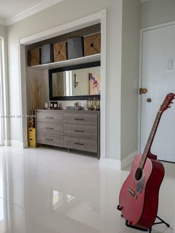 1985 S Ocean Drive 2B, Hallandale Beach, FL 33009
