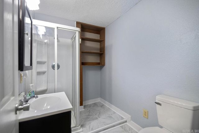 523 Grandview Street, Sherwood, AR 72120